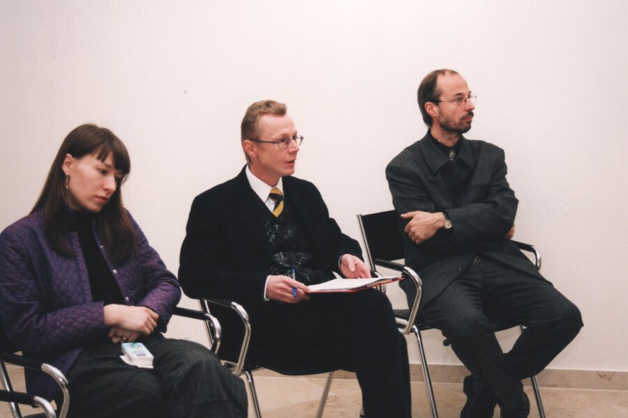 slavnostní předání DPK, 4.2.2003; zleva: Jana Kalinová, Marek Pokorný, Radek Horáček